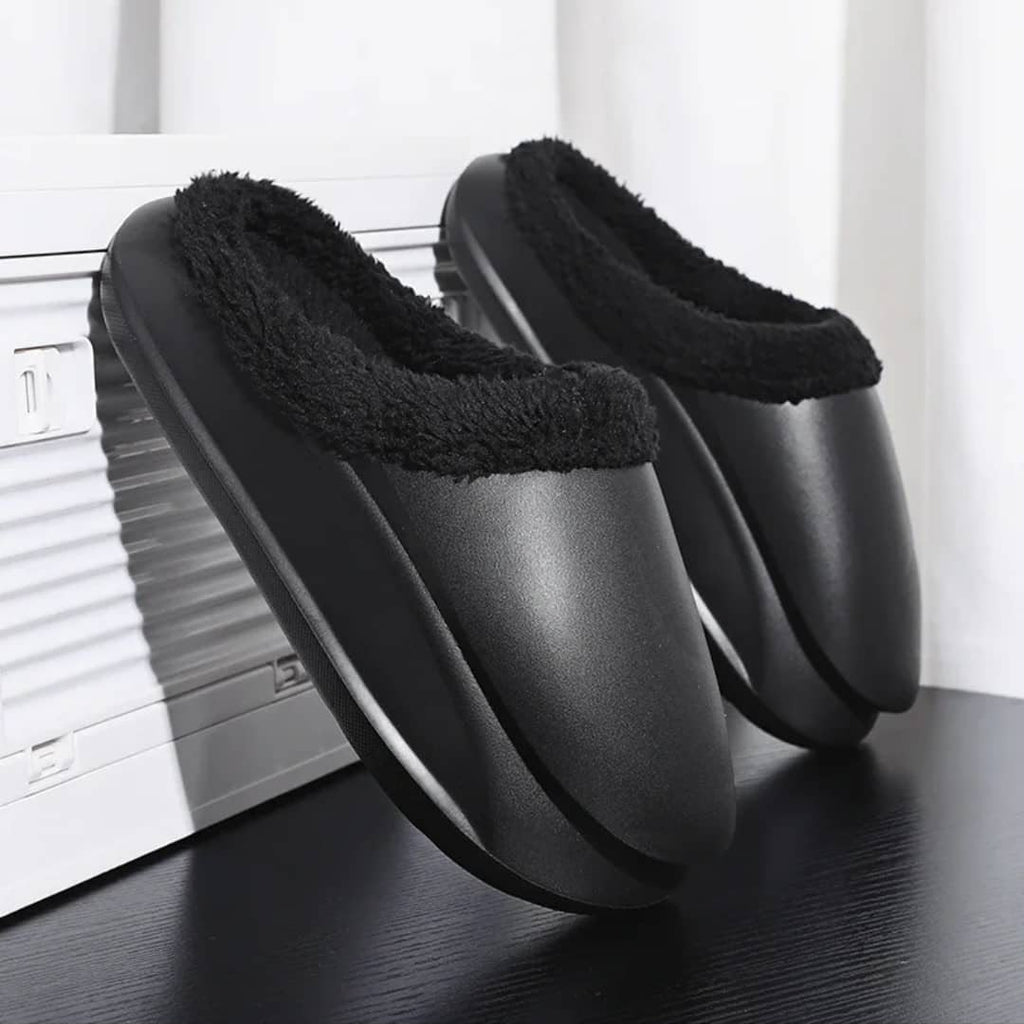 Chaussons fourrés plateforme noir – vue côté